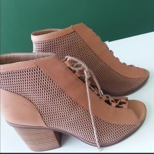 Aldo Open toe chucks heel Bootie